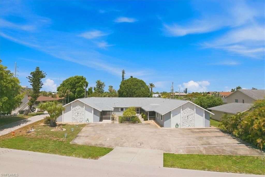 4704 SE 6th Ave , Unit C, Cape Coral, FL 33904 Photo