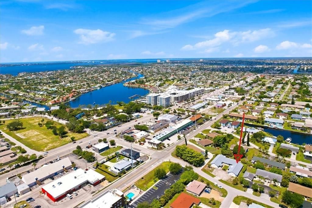 4704 SE 6th Ave , Unit C, Cape Coral, FL 33904 Photo