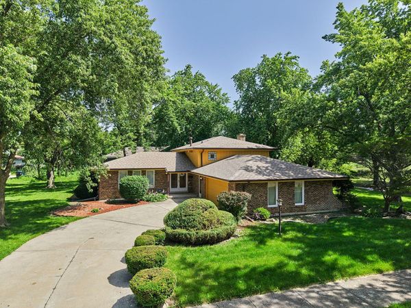 385 E 162nd Street , Harvey, IL 60426