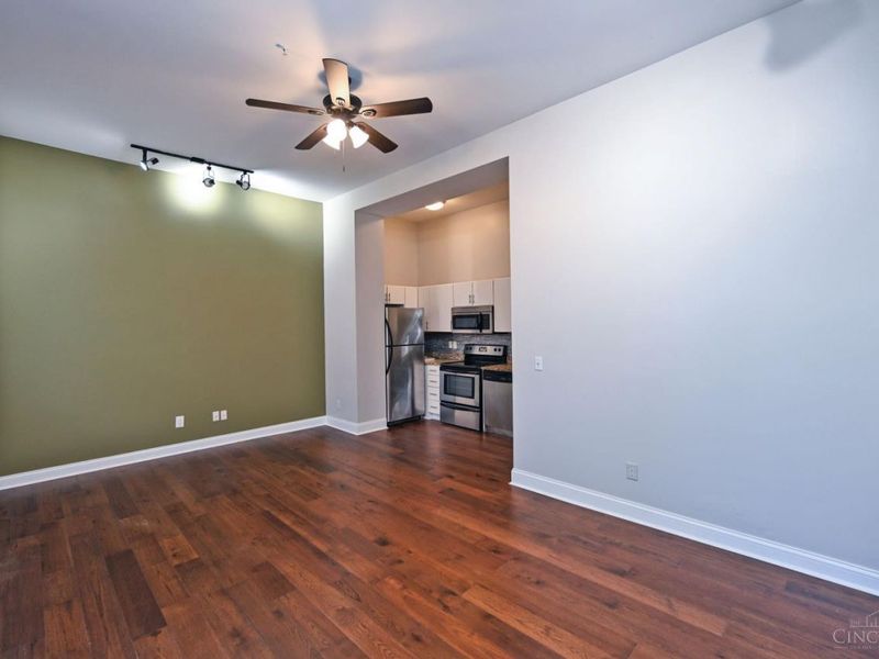 1326 Vine Street, Unit B, Cincinnati, OH 45202 Photo 14