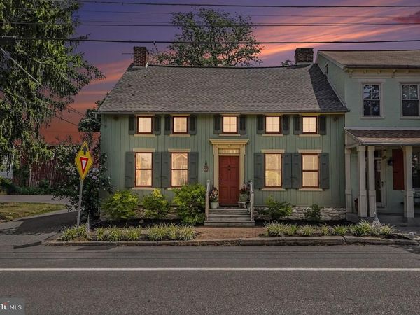 10 S RIVER STREET , MARIETTA, PA 17547
