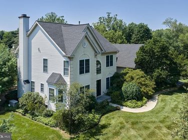 102 PARKSIDE DRIVE, NEW HOPE, PA 18938