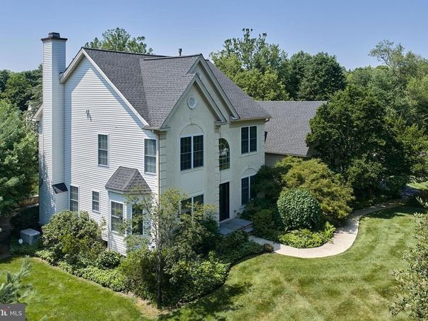 102 PARKSIDE DRIVE, NEW HOPE, PA 18938