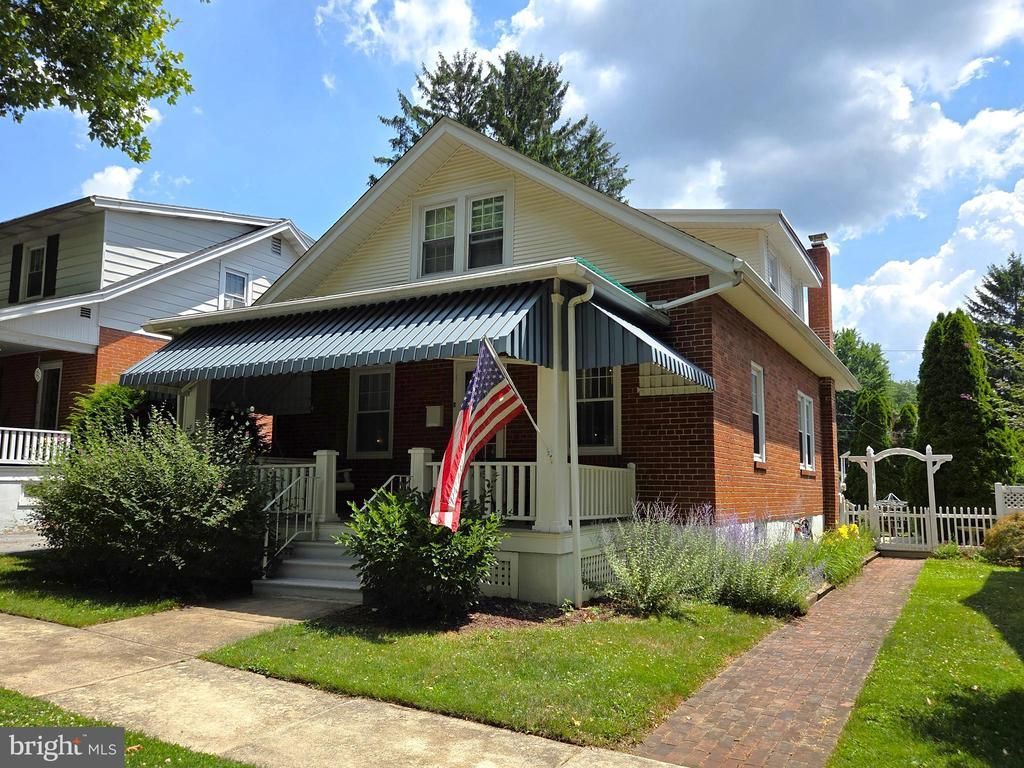 405 SEIBERTS COURT , WYOMISSING, PA 19609