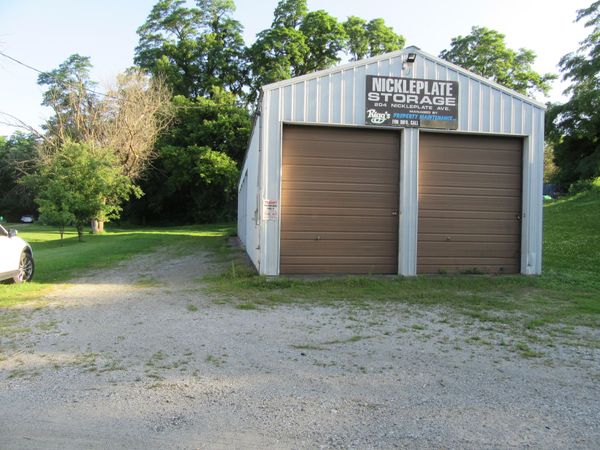 202 Nickle Plate Avenue , Valparaiso, IN 46383
