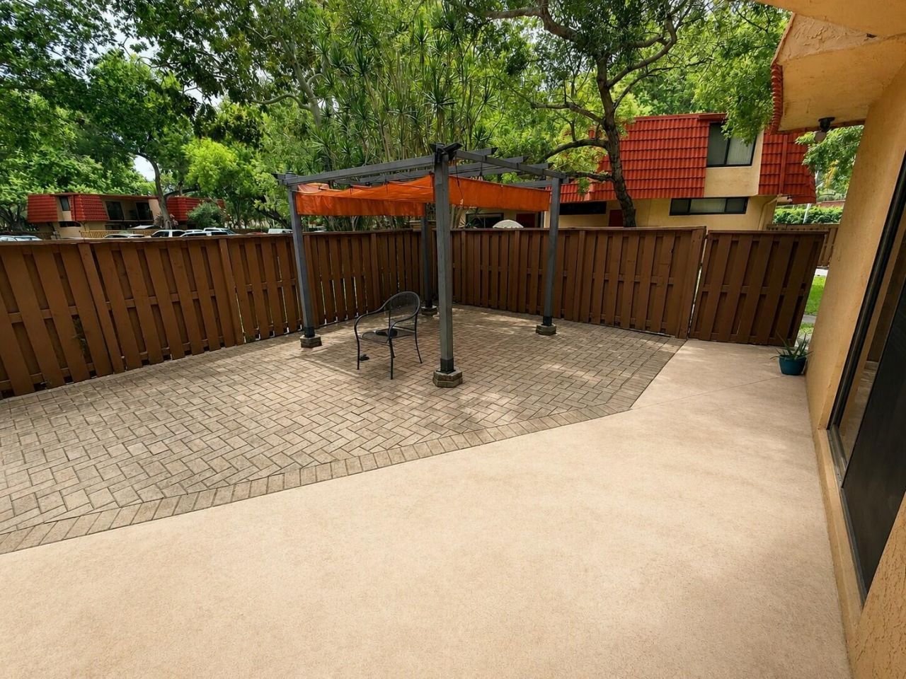8141 Severn Drive, Unit D, Boca Raton, FL 33433 Photo