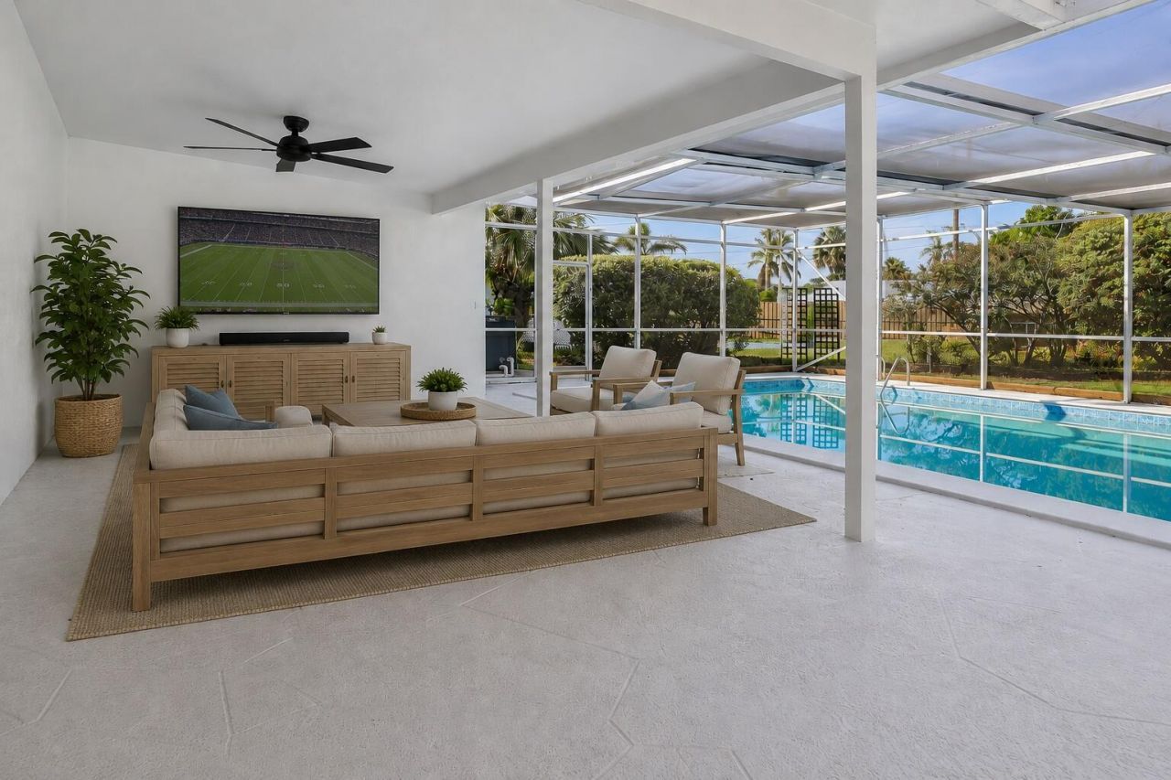 9715 Dahlia Avenue, Palm Beach Gardens, FL 33410 Photo