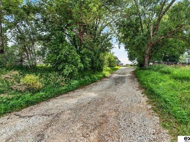13611 S 84th Street, Papillion, NE 68046