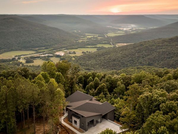 354 Waterwheel Way , Jasper, TN 37347