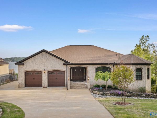 931 County Road 581, Rogersville, AL 35652