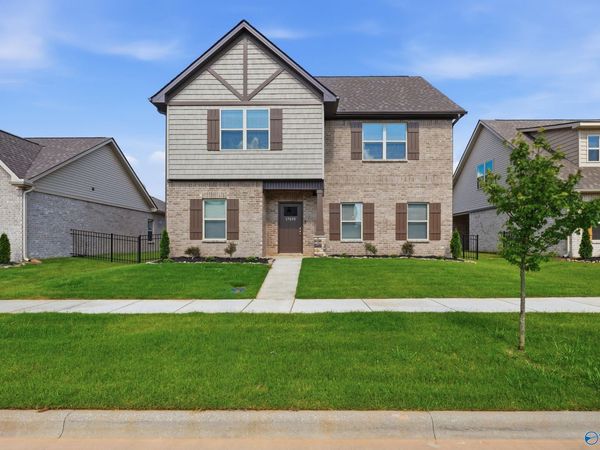 17426 Brooklawn Street, Athens, AL 35611