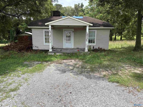 624 Holmes Avenue, Bridgeport, AL 35740