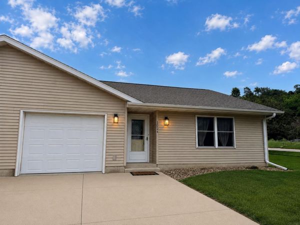 1024 S Mill Street, Decorah, IA 52101