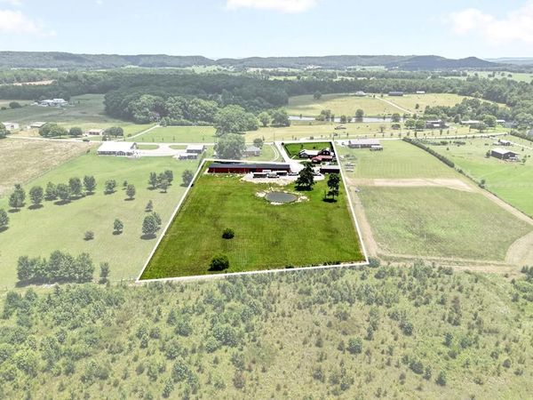 14706 Old Kentucky Road, Sparta, TN 38583