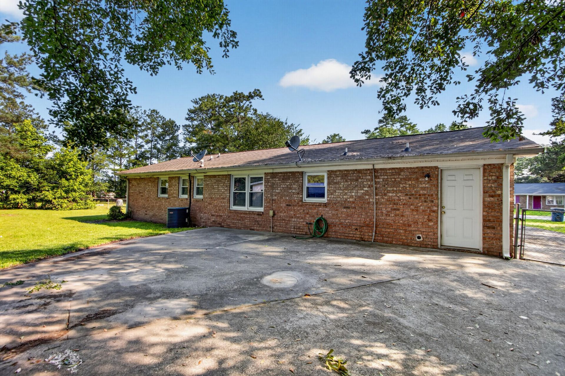 4469 Elderwood Court Photo 18