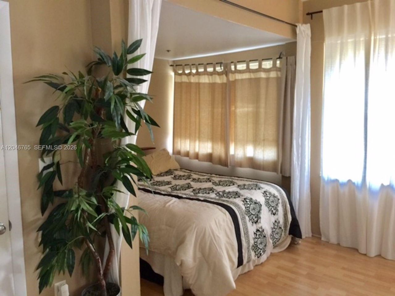 802 Euclid Ave , Unit 201, Miami Beach, FL 33139 Photo