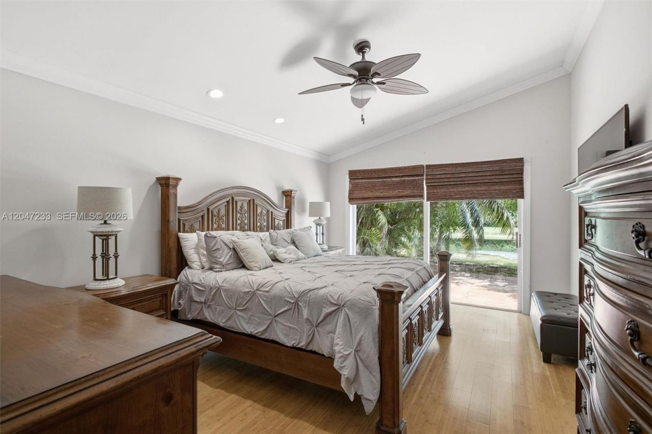 411 Bermuda Springs Dr, Weston, FL 33326 Photo