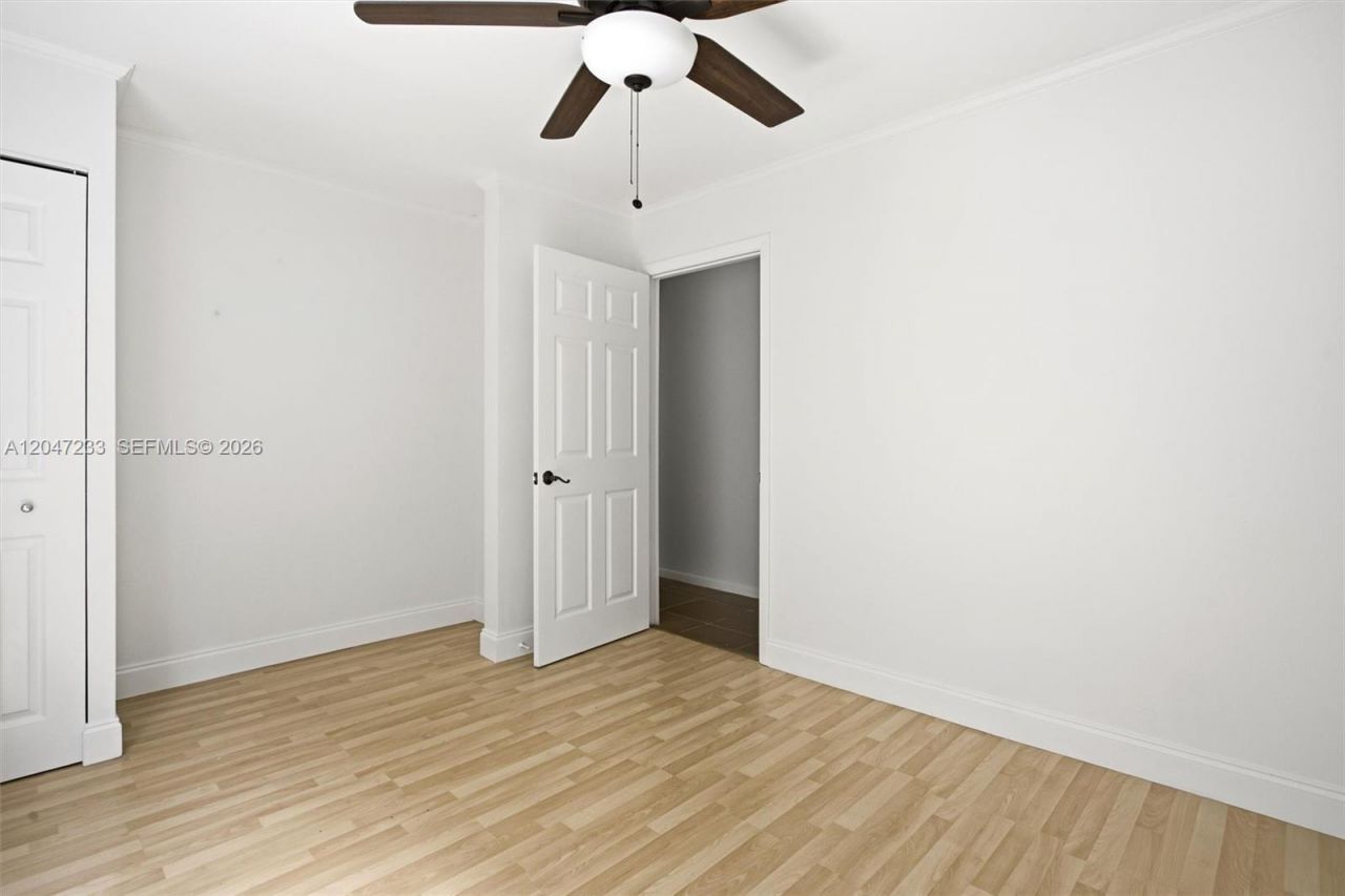 411 Bermuda Springs Dr, Weston, FL 33326 Photo