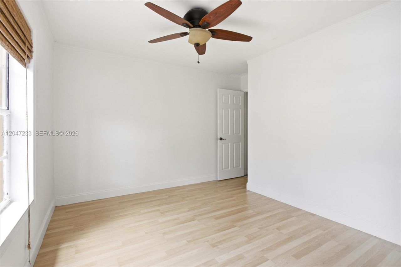411 Bermuda Springs Dr, Weston, FL 33326 Photo