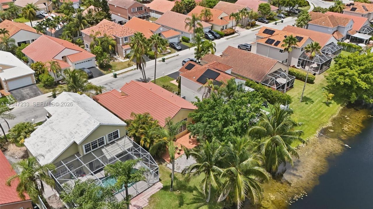 411 Bermuda Springs Dr, Weston, FL 33326 Photo