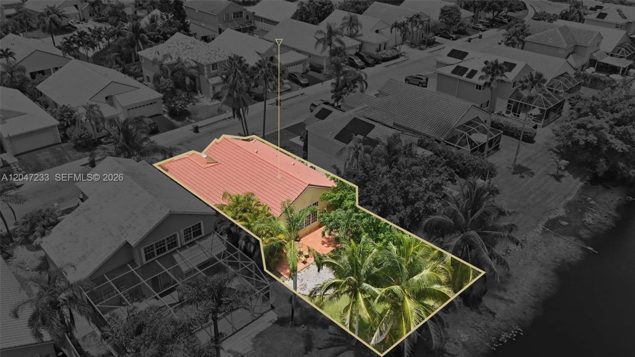 411 Bermuda Springs Dr, Weston, FL 33326 Photo