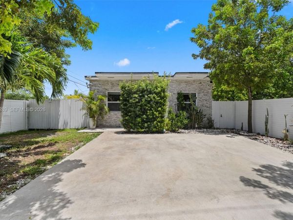 5629 NW 31st Ave , Miami, FL 33142