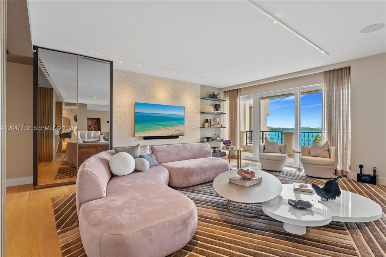 5242 Fisher Island Dr , Unit 5242, Miami Beach, FL 33109 Photo