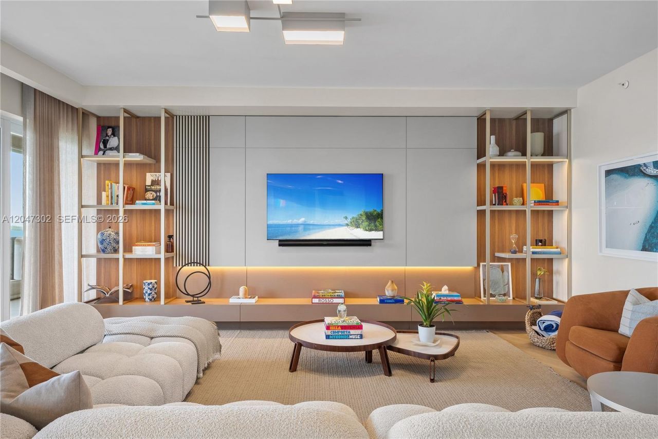 5242 Fisher Island Dr , Unit 5242, Miami Beach, FL 33109 Photo