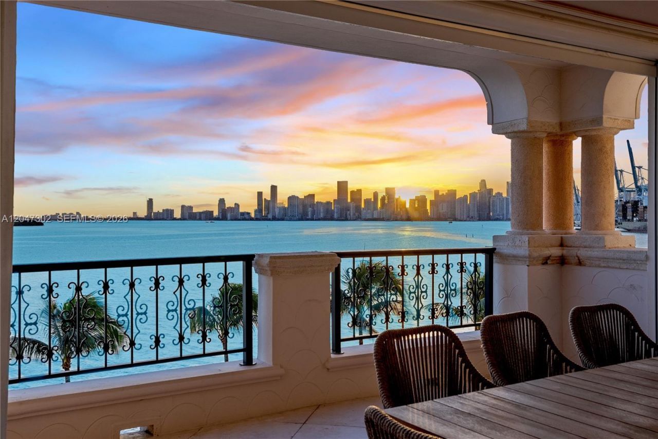 5242 Fisher Island Dr , Unit 5242, Miami Beach, FL 33109 Photo
