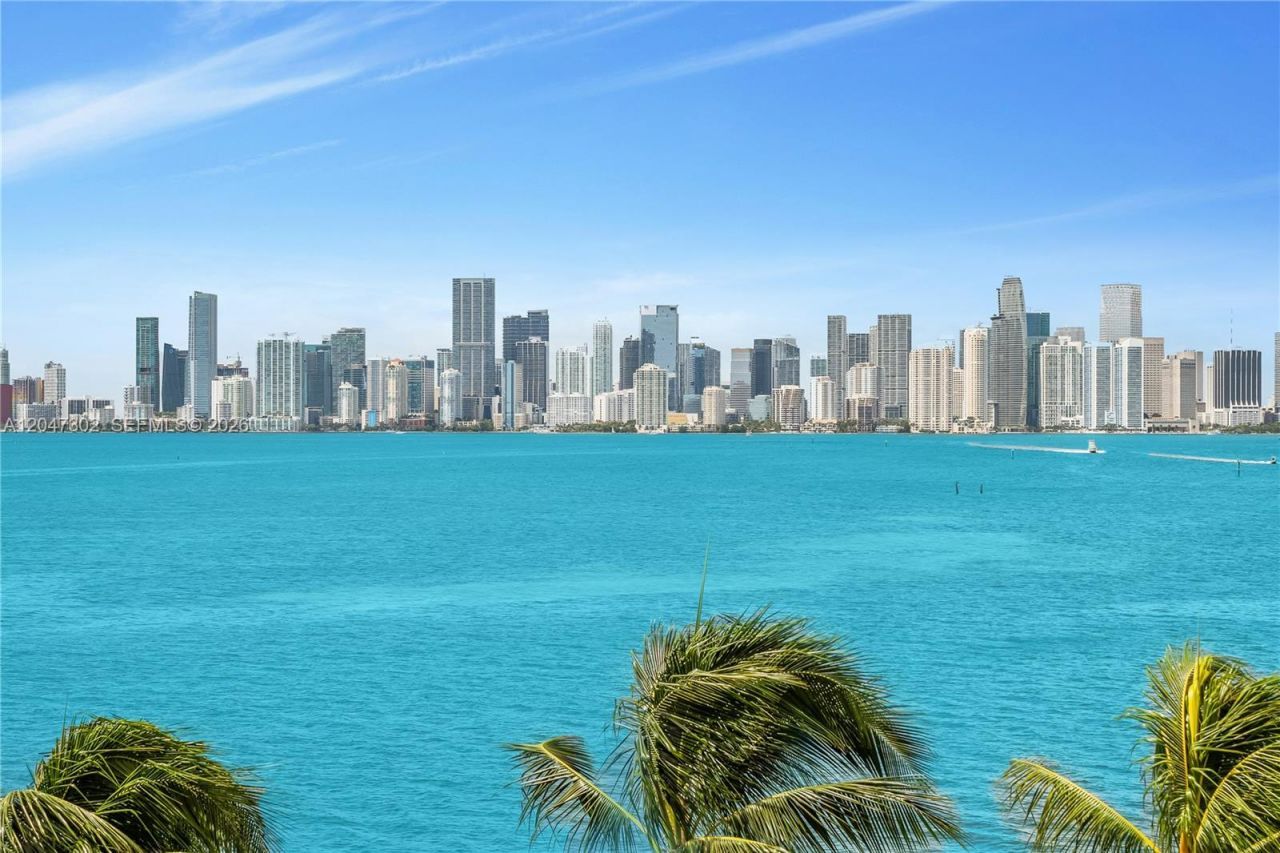 5242 Fisher Island Dr , Unit 5242, Miami Beach, FL 33109 Photo