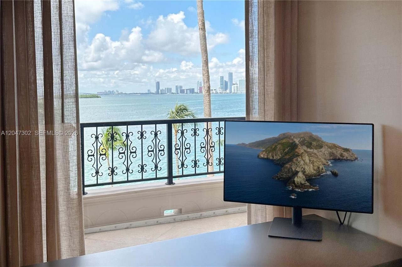 5242 Fisher Island Dr , Unit 5242, Miami Beach, FL 33109 Photo
