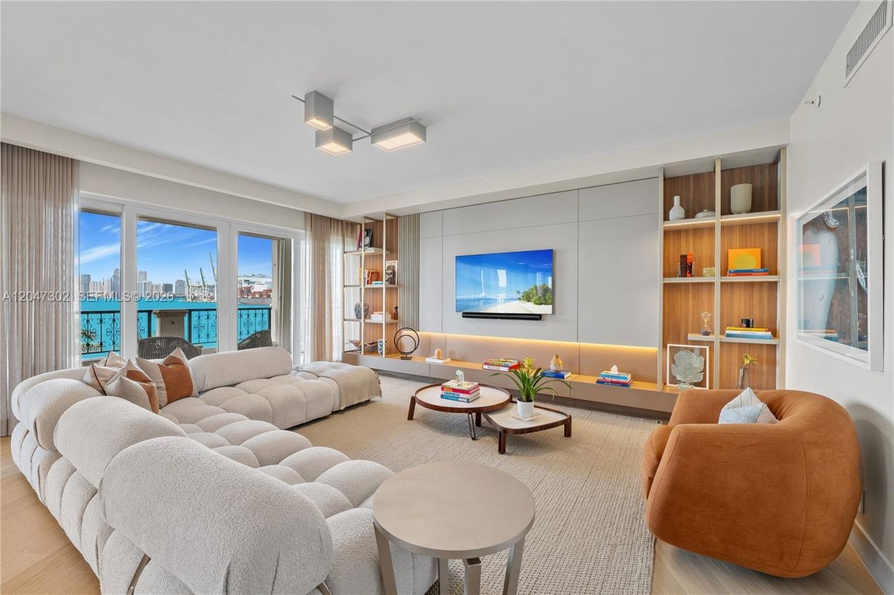 5242 Fisher Island Dr , Unit 5242, Miami Beach, FL 33109 Photo