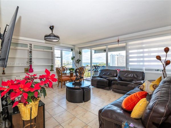 7545 E Treasure Dr , Unit 9B, North Bay Village, FL 33141