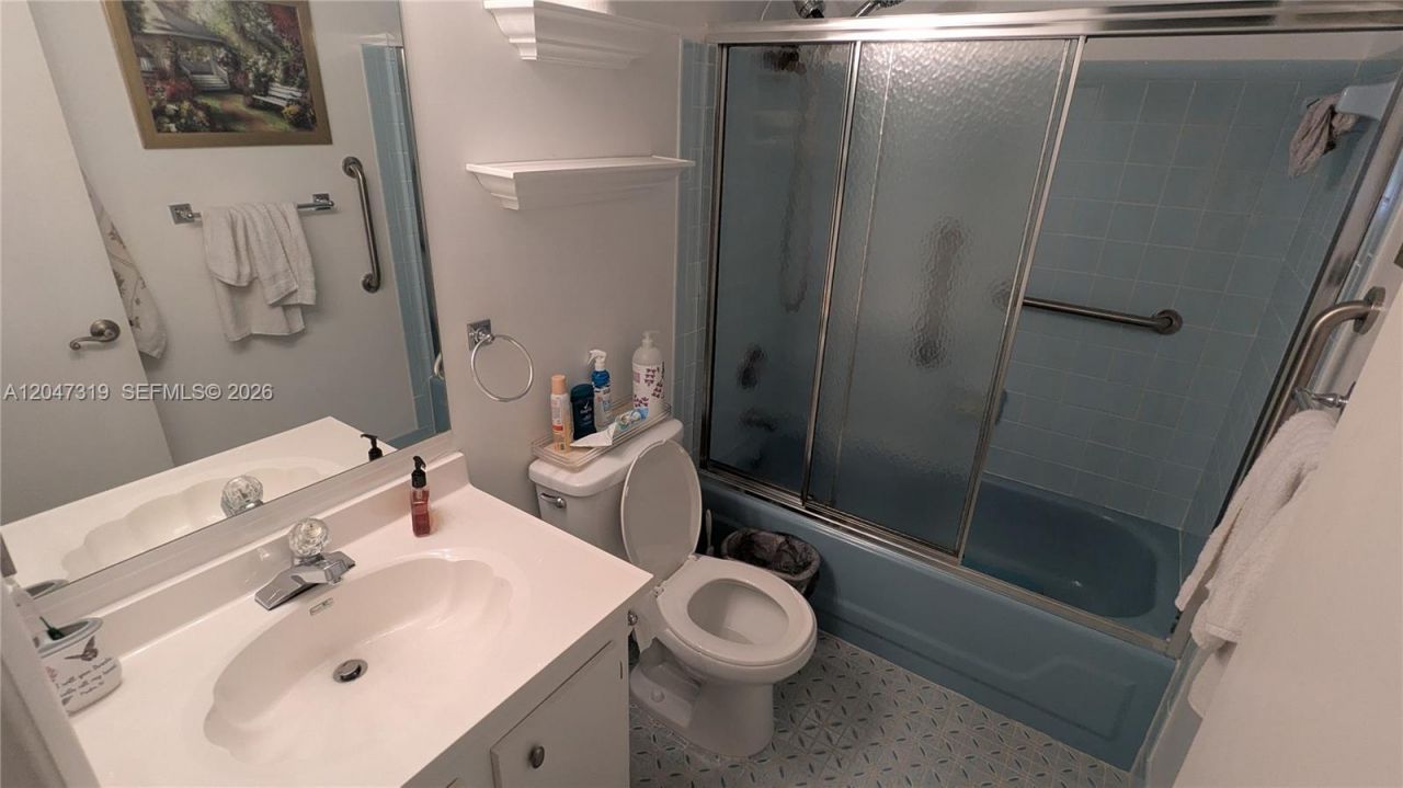 481 NW 76th Ave , Unit 207, Margate, FL 33063 Photo