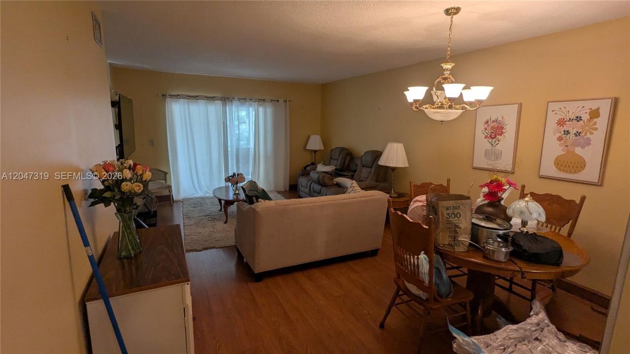 481 NW 76th Ave , Unit 207, Margate, FL 33063 Photo
