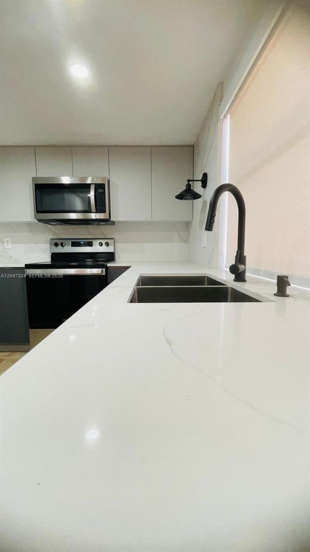 15210 SW 48th Ter , Unit G-83, Miami, FL 33185 Photo