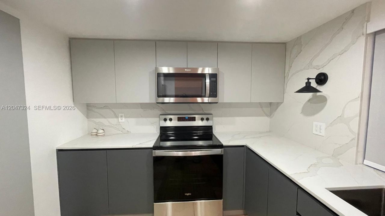 15210 SW 48th Ter , Unit G-83, Miami, FL 33185 Photo