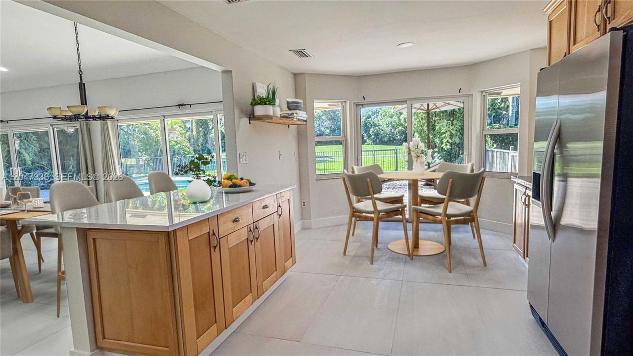 10134 Boca Woods Ln, Unit 1034, Boca Raton, FL 33428 Photo