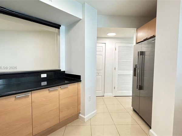 140 S Dixie Hwy , Unit 808, Hollywood, FL 33020