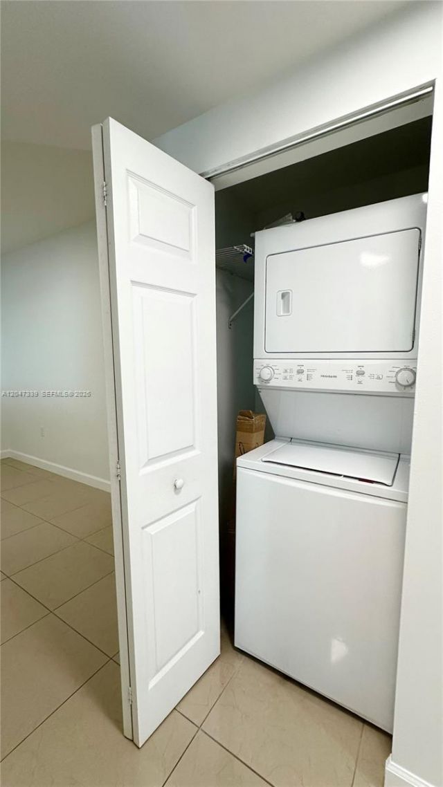 140 S Dixie Hwy , Unit 808, Hollywood, FL 33020 Photo