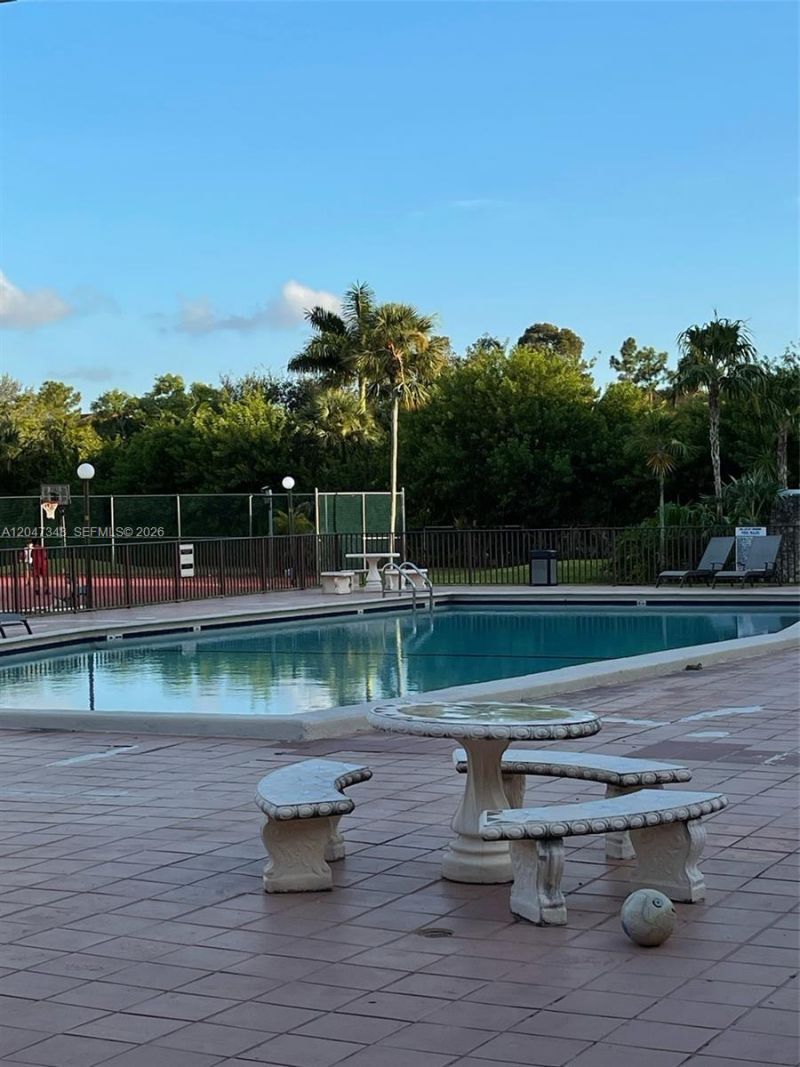 6950 Miami Gardens Dr , Unit 2-312A, Hialeah, FL 33015 Photo