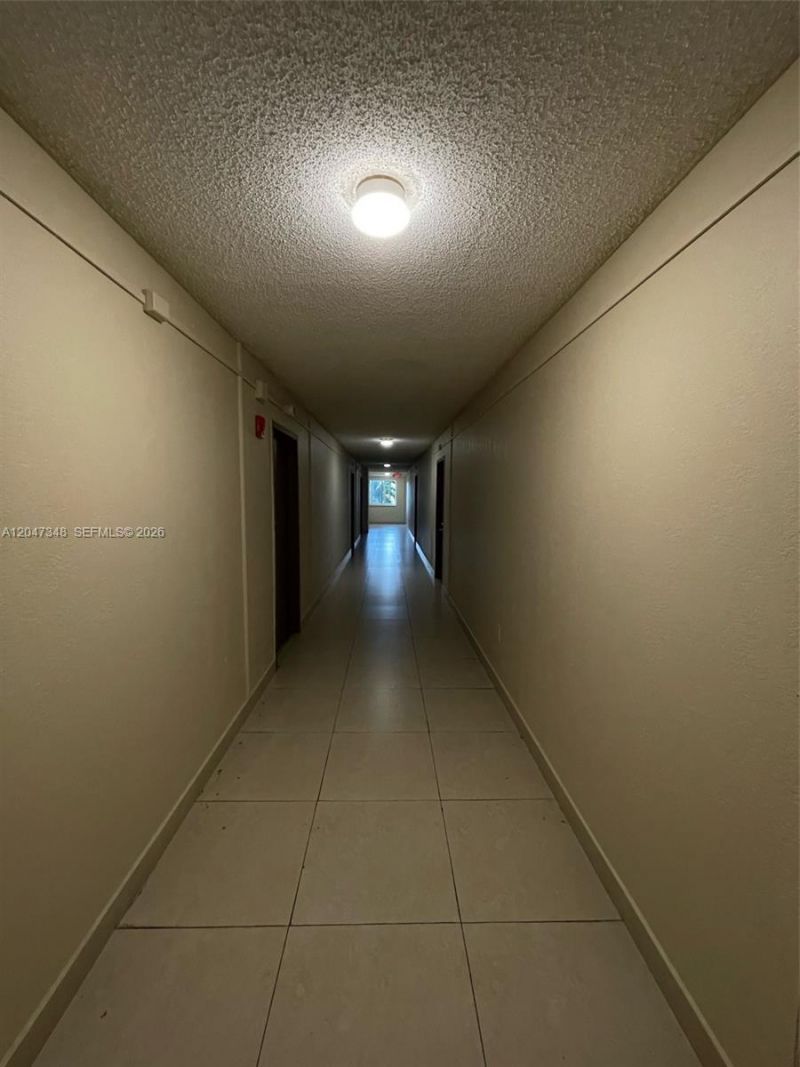 6950 Miami Gardens Dr , Unit 2-312A, Hialeah, FL 33015 Photo