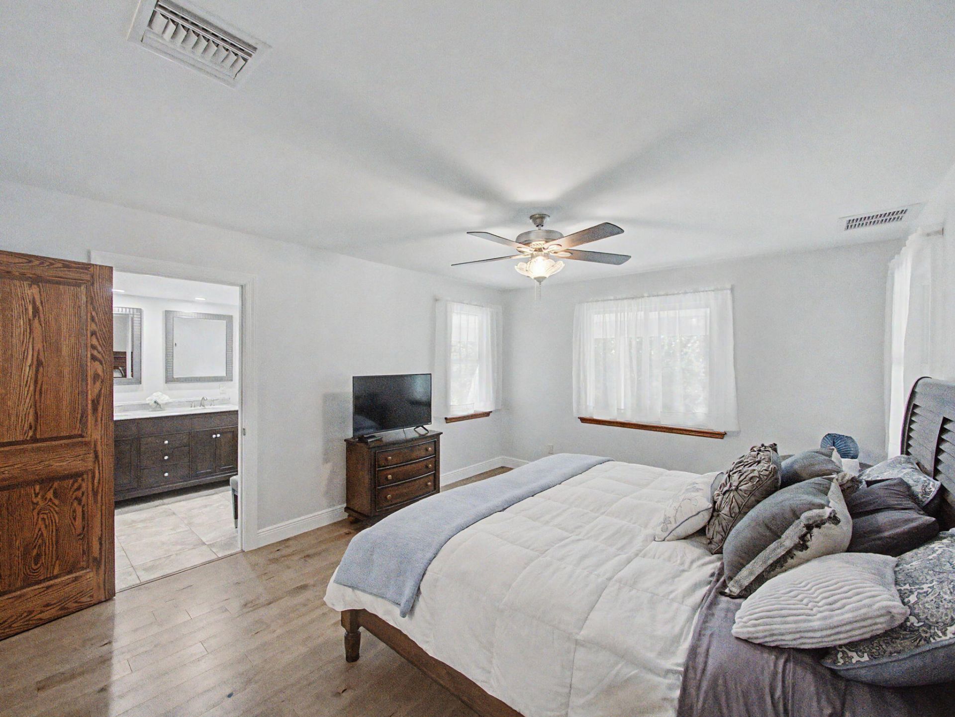 5625 SE Ault Avenue, Stuart, FL 34997 Photo