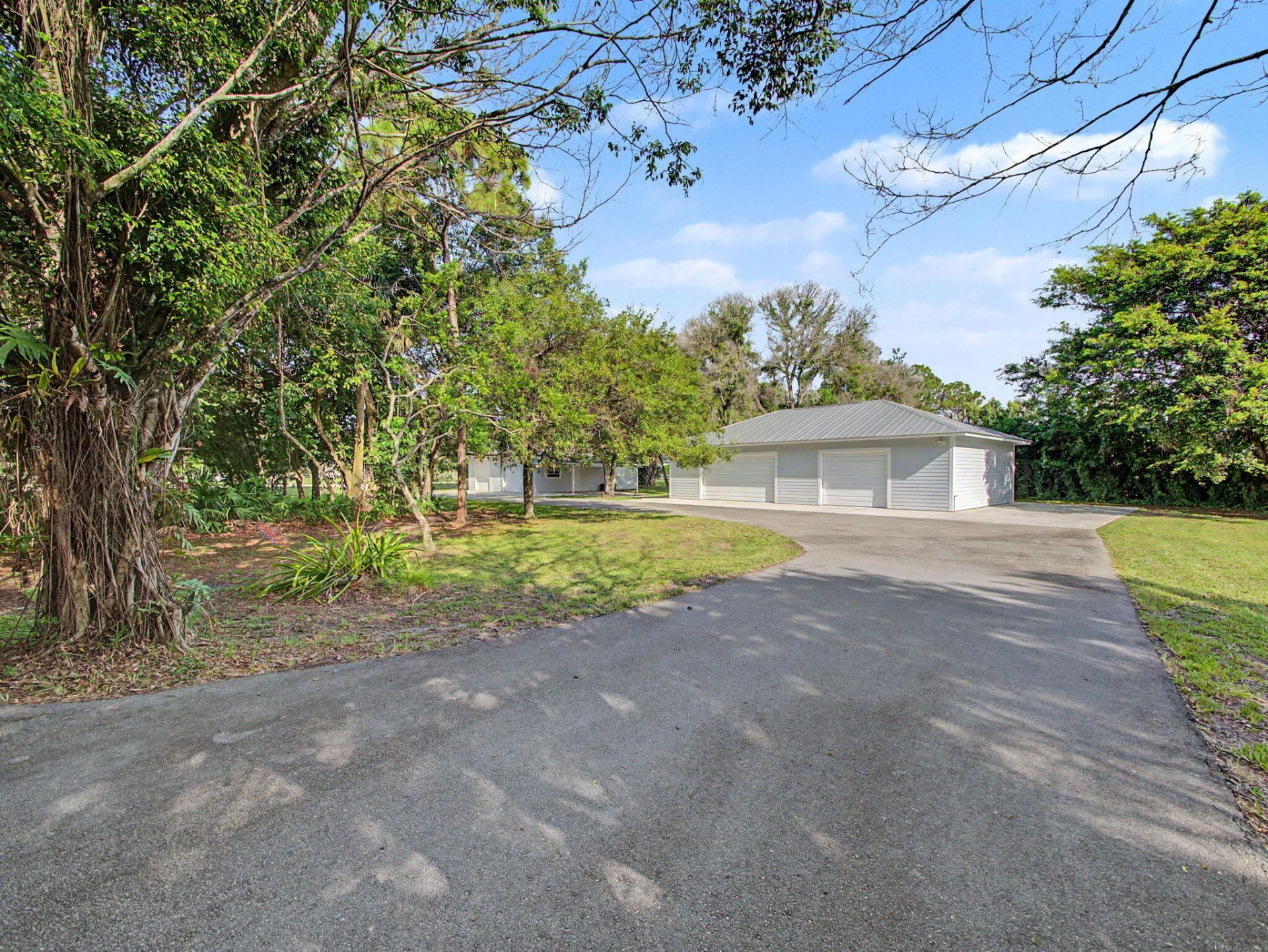 5625 SE Ault Avenue, Stuart, FL 34997 Photo