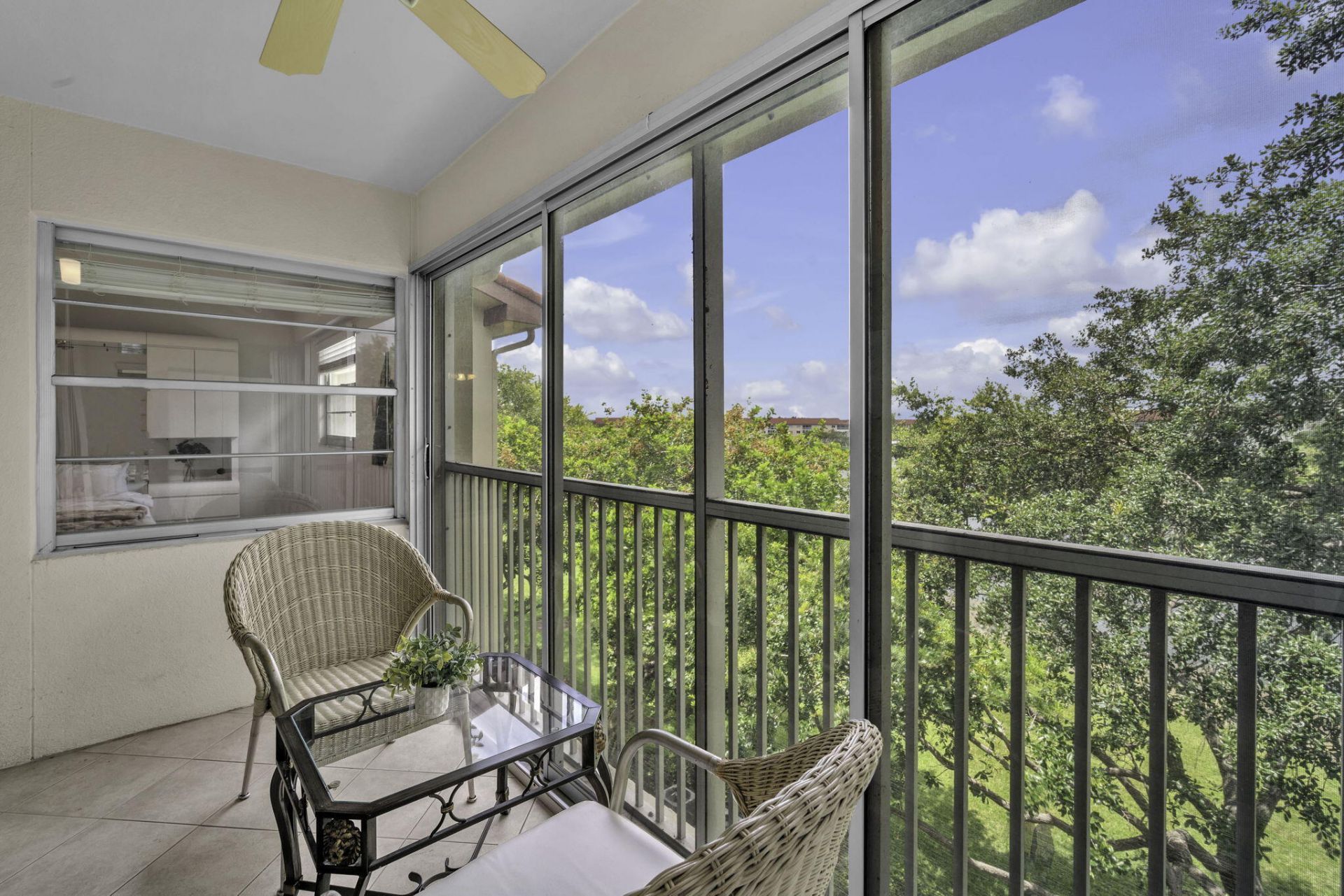 13001 SW 15th Court, Unit 404t, Pembroke Pines, FL 33027 Photo