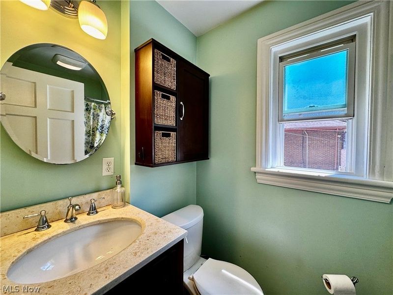 250 Malden Street, Akron, OH 44313 Photo 22