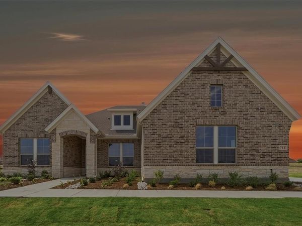 711 Water Side Drive, Van Alstyne, TX 75495