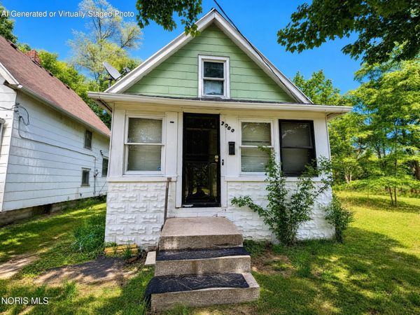 2020 Hawthorne Street , Toledo, OH 43606