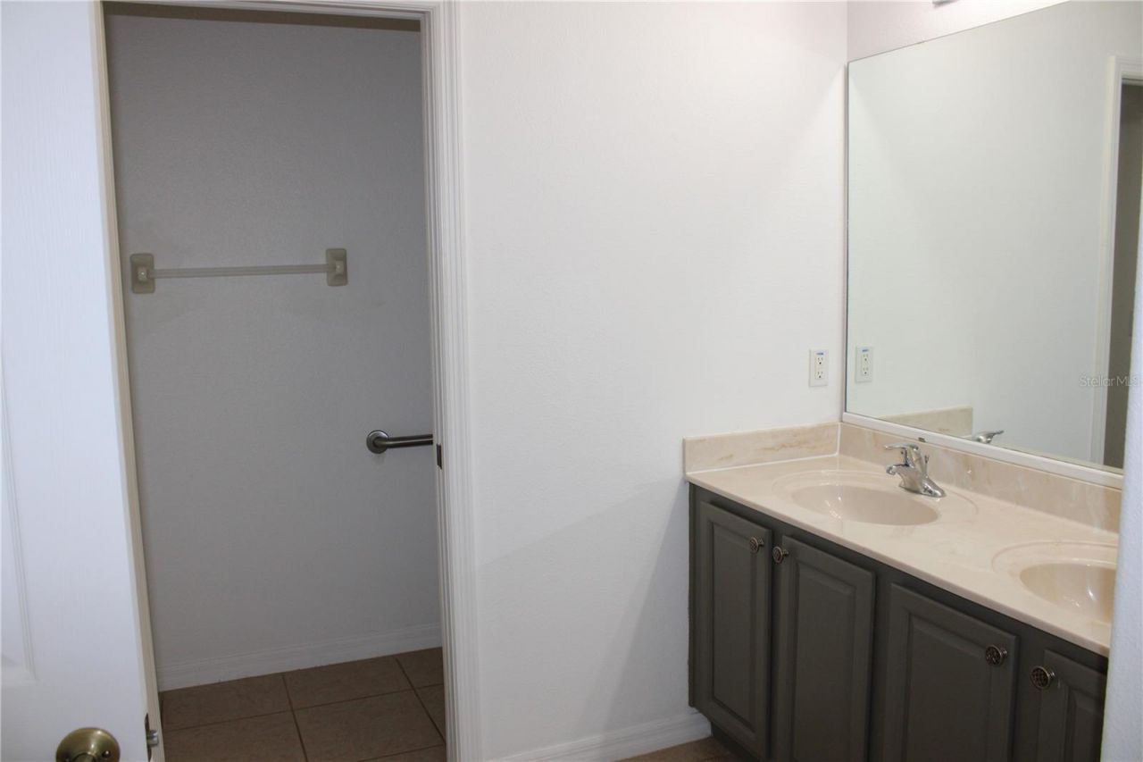 339 Mariners Gate Drive , Edgewater, FL 32141 Photo