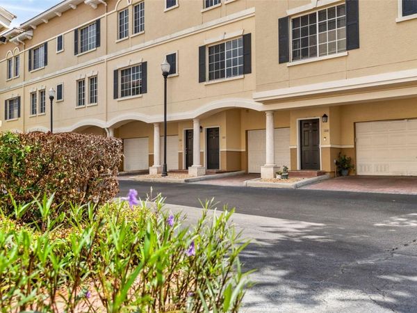5222 HAMPTON BEACH PLACE , TAMPA, FL 33609